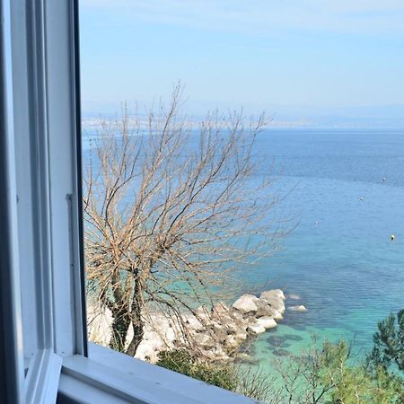 Apartment Celeste - Directly On The Beach Mošćenička Draga المظهر الخارجي الصورة