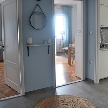 Apartment Celeste - Directly On The Beach Mošćenička Draga المظهر الخارجي الصورة